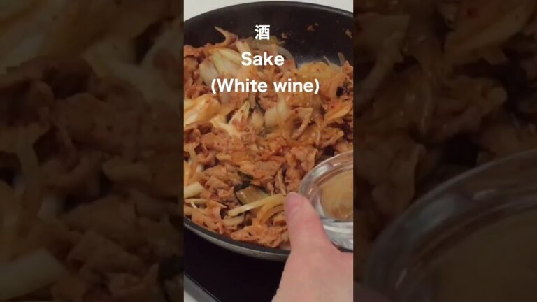 おうちで作れる絶品「スンドゥブチゲ」 (レシピは説明欄) #shorts