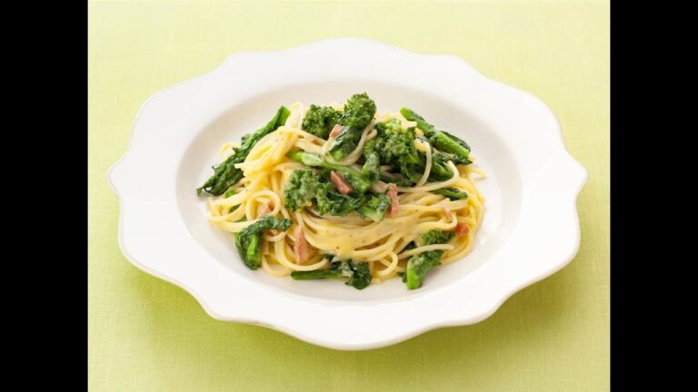 菜の花をいっぱい頂いたので菜の花としめじのパスタを作りましたんじゃ。＼(^o^)／