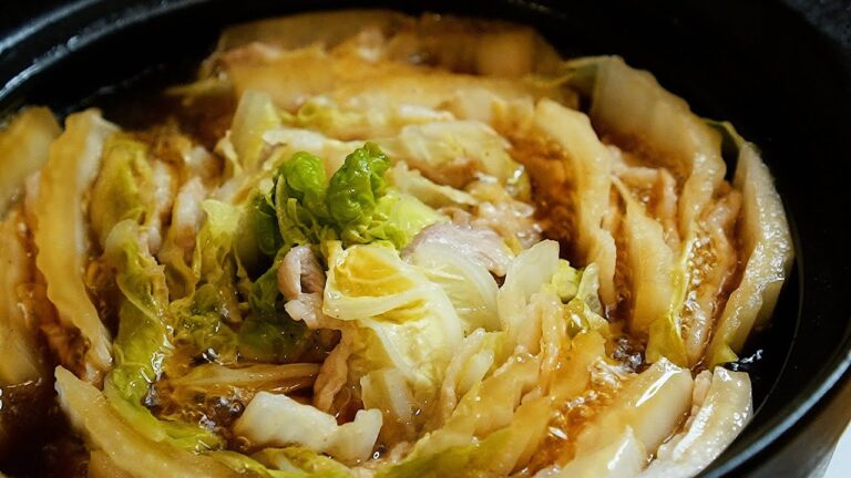 そばつゆミルフィーユ鍋を深夜に作って食べる動画