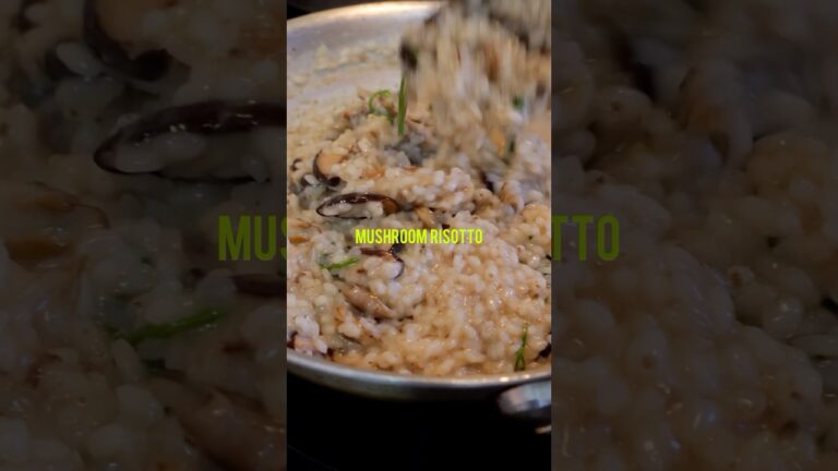 キノコのリゾット🍄‍🟫#イタリアン#リゾット #キノコレシピ　#暮らしのvlog #cooking #秋の味覚 #おうちごはん