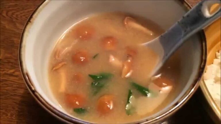 「なめこ汁」正しい作り方