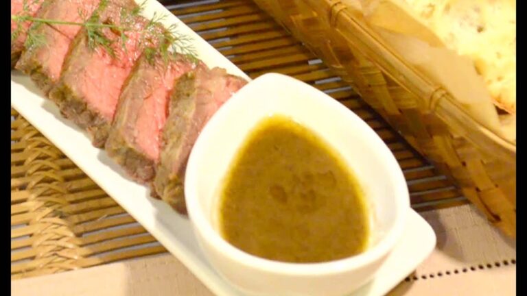 ローストビーフには欠かせないグレイビーソースの作り方　　How to make gravy