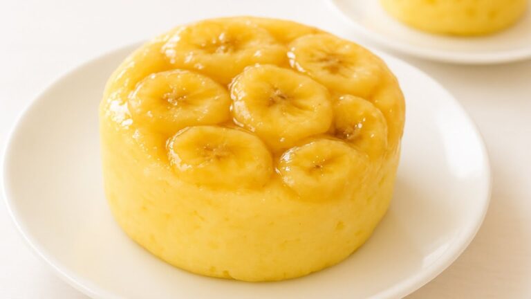 レンジ3分でふわもち！太らない米粉バナナ蒸しパン｜混ぜてチンするだけ！卵、砂糖もなしでもおいしい！