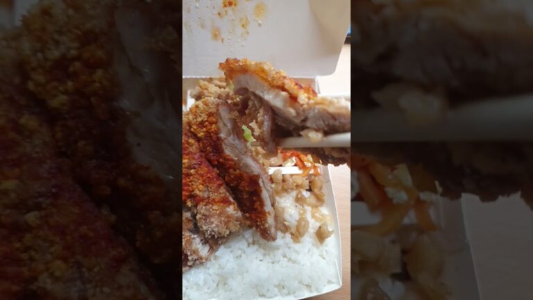 本日のランチ スパイシーフライドチキンステーキとおかず3品