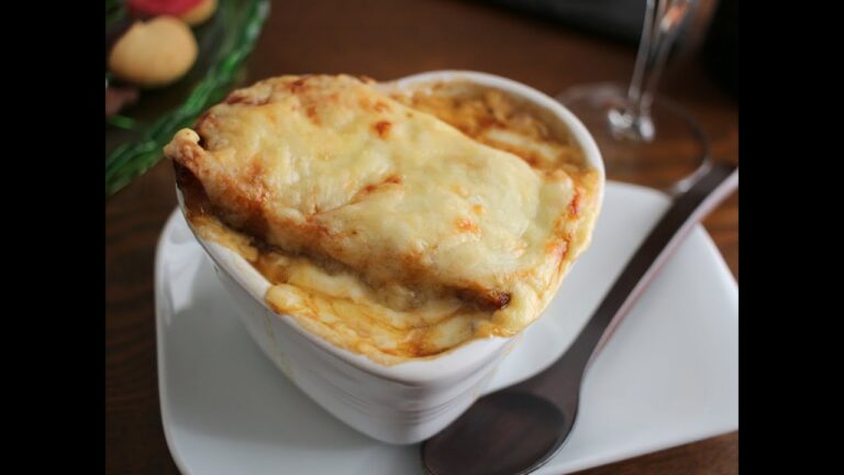 【料理動画】Soupe à l'oignon gratinée　オニオングラタンスープ