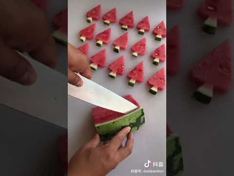可愛いスイカの切り方