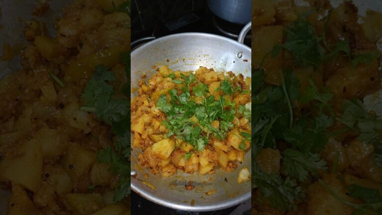 Simple Aloo fryy🥔😋 #shorts #viral #youtubeshorts #youtube #shortvideo