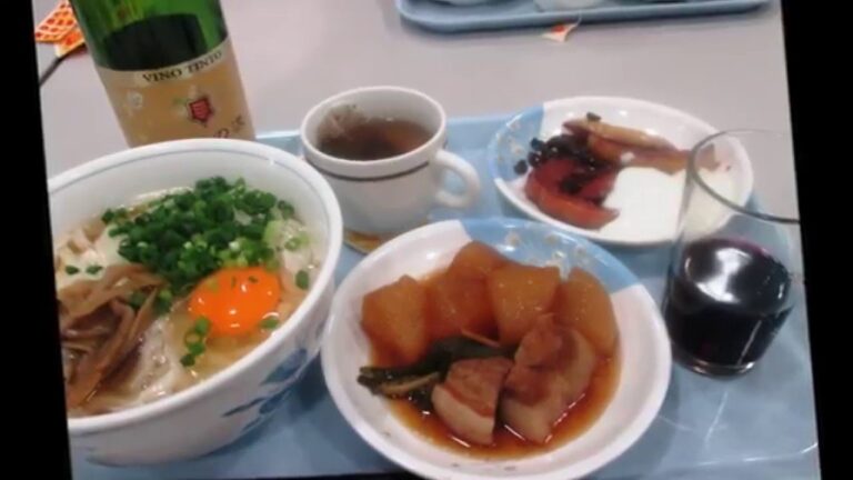 大根と豚バラ肉の煮もの他２品