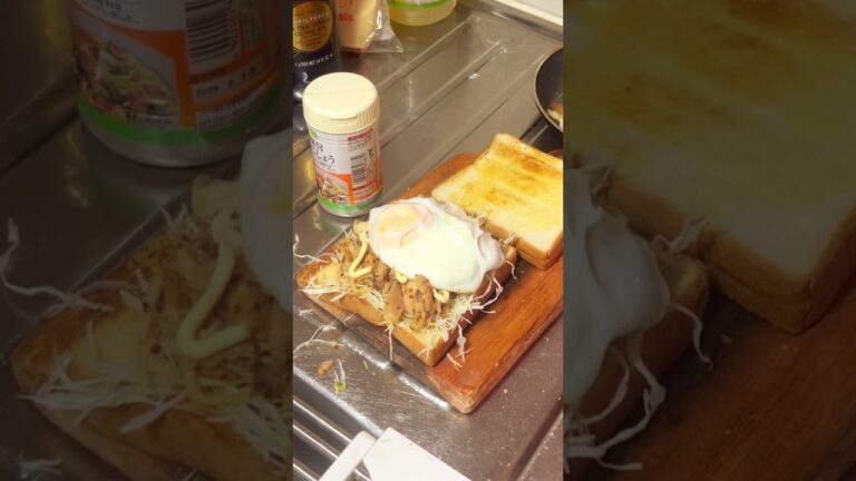 【朝ごはんlog】ロティサリーチキンアレンジ！ハニーマスタードチキンサンドウィッチ #朝ごはん #朝食 #トースト #食パン #ロティサリーチキン #ハニーマスタード #主婦 #専業主婦 #コストコ