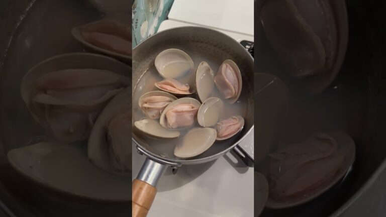 2025/5/26 桑名産蛤、お吸い物。#はまぐり -#蛤