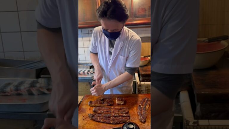 【特上うなぎ丼】朝10時に売り切れる鰻丼 名古屋グルメ イチビキ Grilled Eel Master (Unagi Unadon) Japanese Street Food