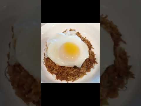 【それっぽいそばめし】安くて買った麵の量が少なすぎたからごはん足してそばめしにした記録('∇')【ひとりごはんvlog】#Shorts