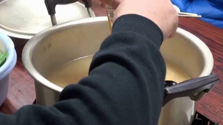 お料理動画 豚味噌キムチ鍋