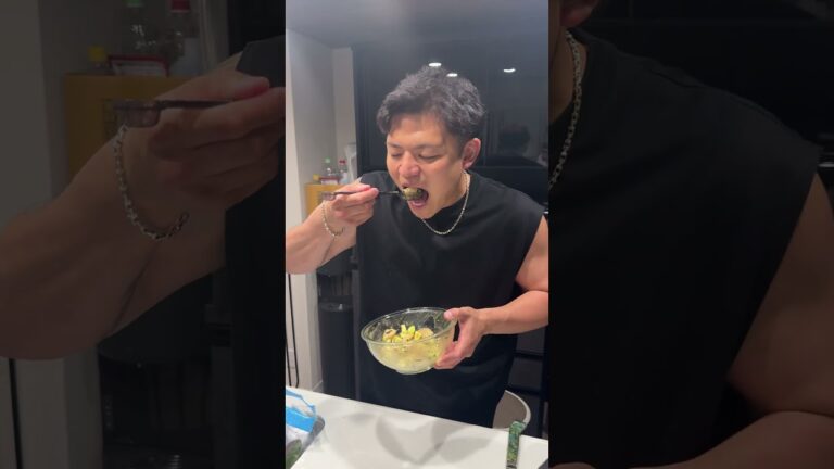 【酒のアテに困ったらこれ作れや！】ホタテアボカドユッケ #マッチョ #料理 #筋肉番付 #元カレ #簡単 #暮らしチャンネル #簡単レシピ #クッキング