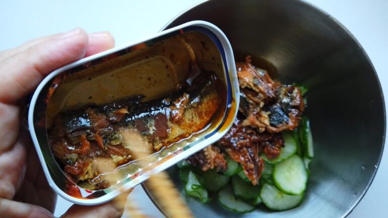 イワシの蒲焼きときゅうりの冷や汁そうめんの作り方//バズレシピ・リュウジさんのアレンジ料理【簡単時短レシピ】