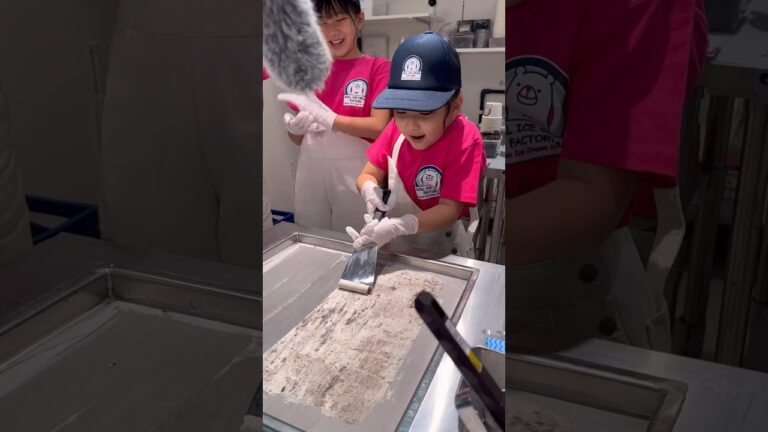 初めてロールアイスを作ってみた結果…！#Shorts