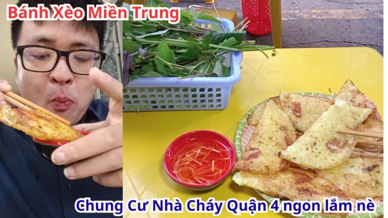 ĂN THỬ BÁNH XÈO miền Trung chuẩn vị tại quán vỉa hè Q4 🔥 Bánh giòn, nhân tôm thịt cực đã