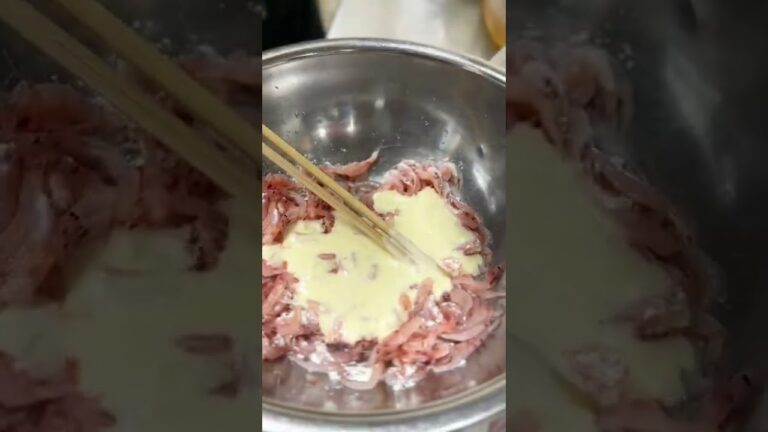 【Blooming Sakura Shrimp Tempura】Kakiage Style #shorts #sushi #chefhiro #japan