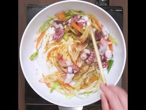 タコの食感と刺激的な辛さが絶妙 ナクチポックン(たこの炒め物) ｜ moguna[モグナ]