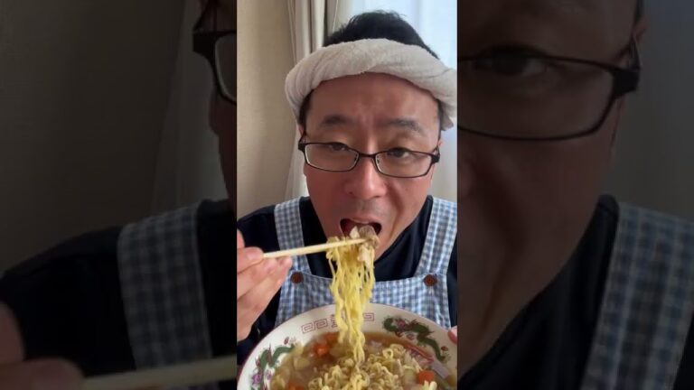 セブンイレブン　肉入りカット野菜＆炒め油香るチャーハン