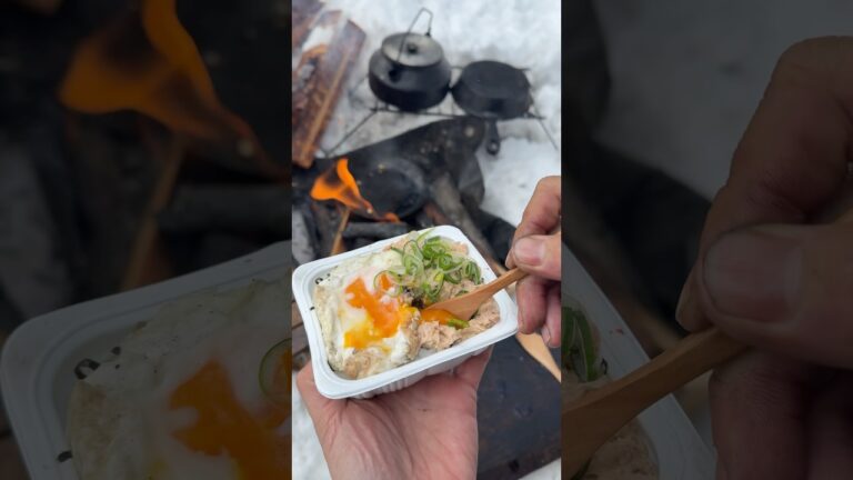 【キャンプ飯】ツナマヨ丼#キャンプ#ソロキャンプ #shorts