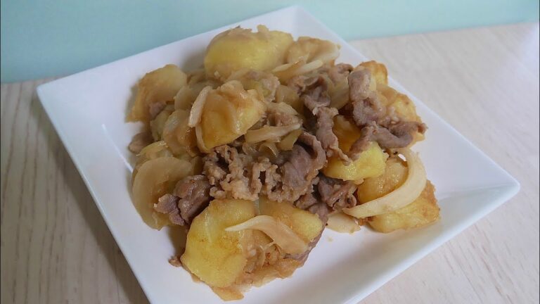 〈豚肉と新じゃがの甘辛炒め〉にんにく香る