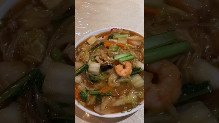 【焼きそば好き】中華料理屋で五目あんかけ焼きそばを食べる