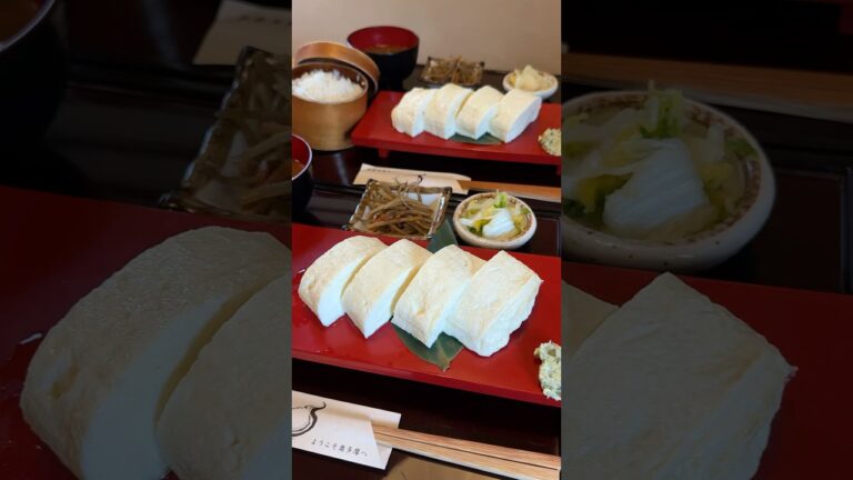 黄身が白い不思議な卵を使った白だし巻き定食🐣#japanesefood