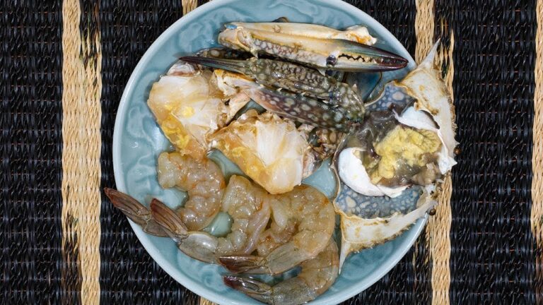 【タイ】痛風まったなし？「カニのナンプラー漬け」の作り方 / ปูม้ากุ้งสดดองน้ำปลา