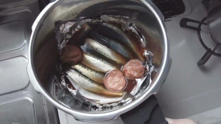 【料理】圧力鍋でつくるイワシの梅煮 Boiled sardines in a pressure cooker
