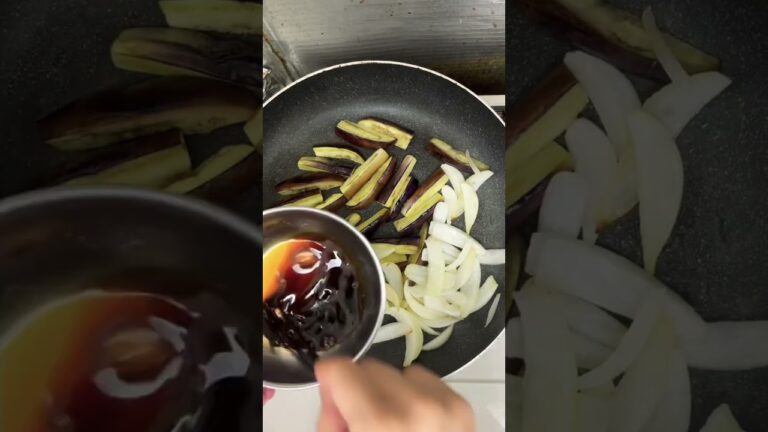 なすと玉ねぎの甘辛焼　#なすレシピ　#玉ねぎレシピ　#甘辛焼　#副菜　#空