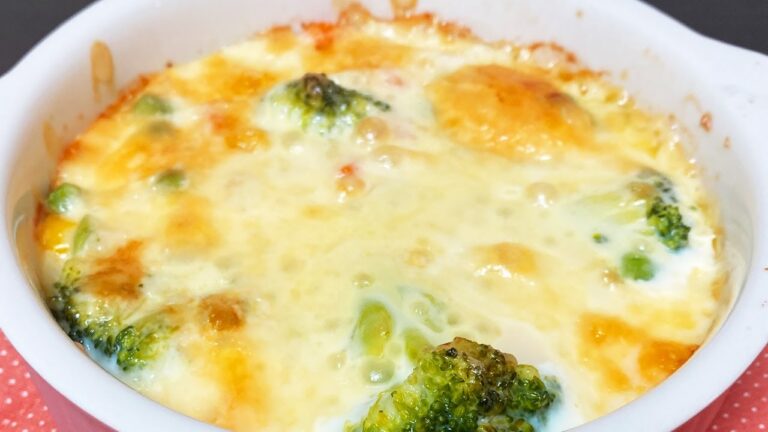 カンタンすぎる豆腐グラタン【タンパク質たっぷり】超簡単にできてヘルシー！朝ごはんにも夜のつまみにもオススメ、悪魔的な旨さ【時短料理研究あいこチャンネル】