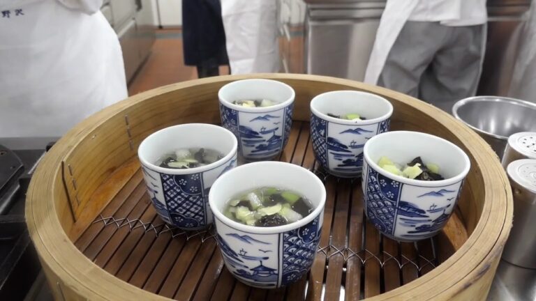 冬瓜と鶏肉の薬膳蒸しスープ④