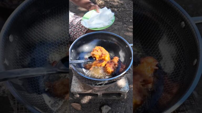 ジャマイカのアウトドアクッキング | バーベキューチキンとフェスティバル #shortsfeed #outdoorcooking #shorts