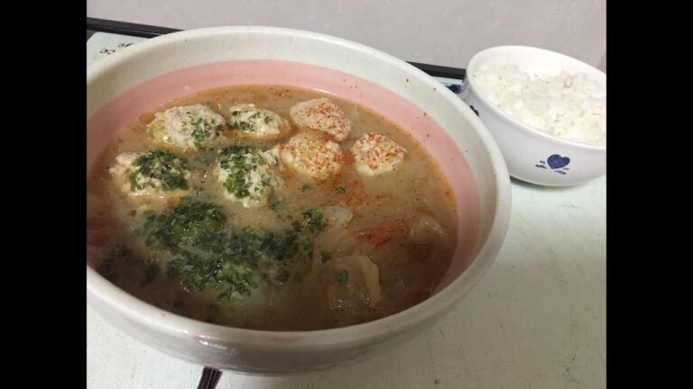 【濃い味噌】鶏団子汁【とても美味しいよ】