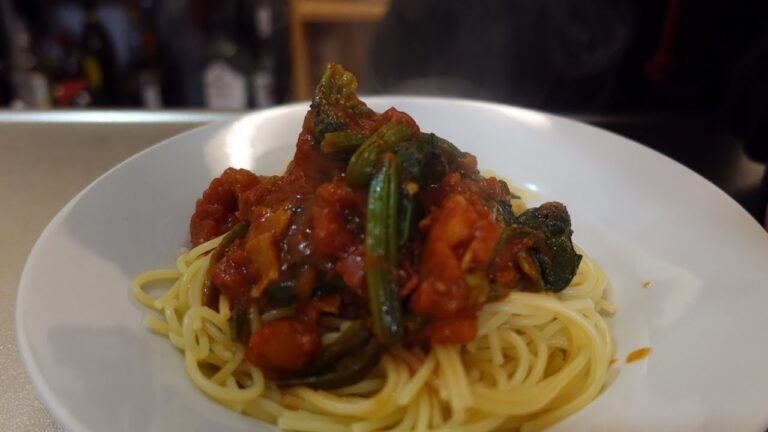 ＃６９　ほうれん草とベーコンのトマトスパゲティを作ろう！