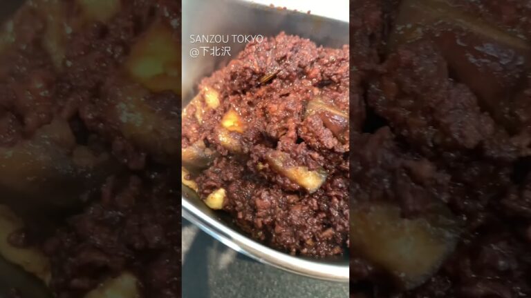 肉肉しい激辛赤キーマ！柏の伝説ボンベイの流れを汲む赤キーマが下北沢で食べれます【SANZOU TOKYO】#下北沢 #キーマカレー #YouTubeいっこーず #YouTubeイッコーズ