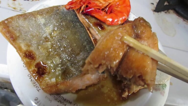 僕の中では至極の味！！簡単レシピ『サクラマスのムニエル。バター醤油レモンのソース』鮭・マスだと最高の相性です。