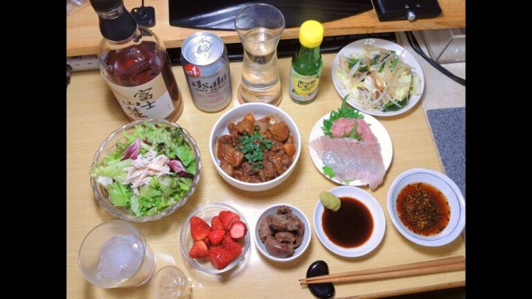 【昨日の】味噌もつ煮込み ヒラメのお刺身とマグロのタタキ【晩酌】