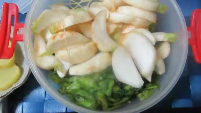 カブの辛み一夜漬け