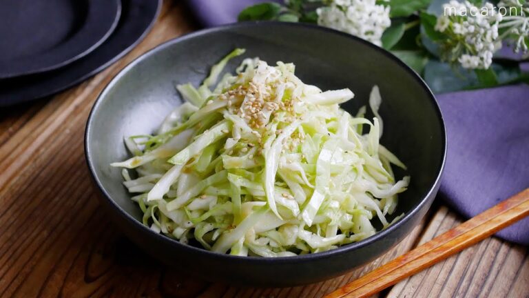 【千切りキャベツのごま油和え】鶏ガラでやみつき簡単！5分で完成♪