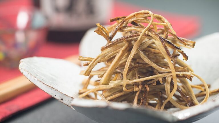 揚げごぼうサラダ