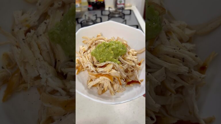 30kg痩せた男が食べている"ほぐし鶏とアボカドの爽やかレモン仕立て"の作り方を紹介します！#shorts #short
