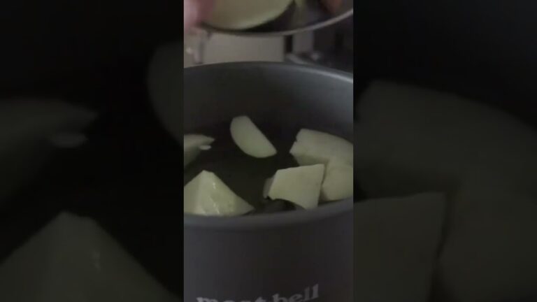 ナス味噌汁 #料理 #レシピ #料理動画 #簡単レシピ #cooking #味噌汁 #なす #美味しい料理