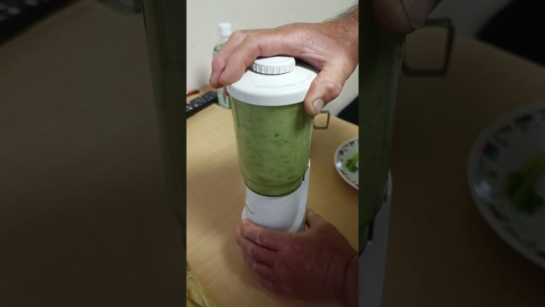 バナナと小松菜のスムージー