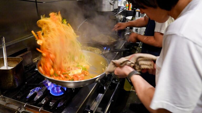 9人前の料理を同時に仕上げる"Regalo"の賄い