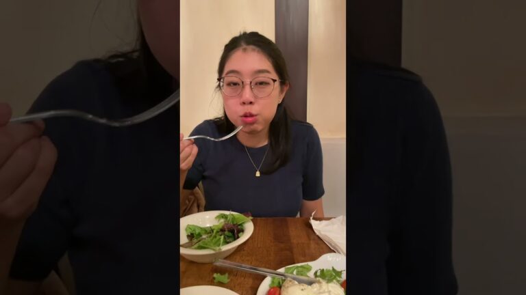 デートでイカ墨パスタは頼める？