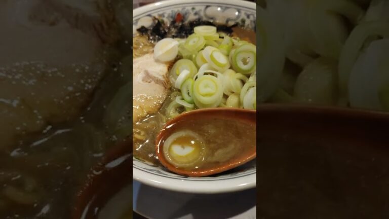 八戸市【麺山】　麺山こく煮干し800円🍜。