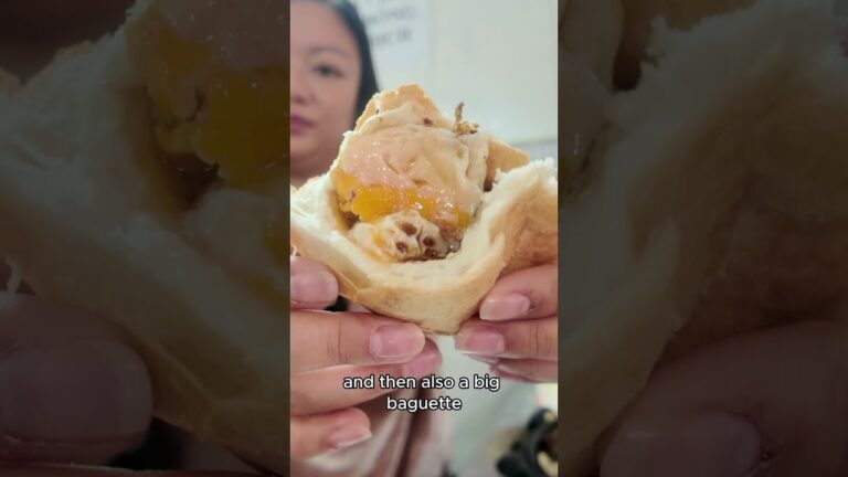 Best Breakfast in Saigon Bò Né (Sizzling Beef Steak) Banh Mi in Vietnam