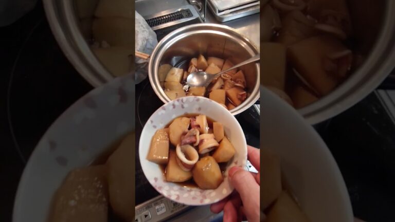 里芋とイカの煮物ᔦ*° ꒳ °*ᔨ #cooking #料理の楽しみ #趣味 #food #楽しい料理 #japanesefood #和食#料理#おつまみ#料理男子